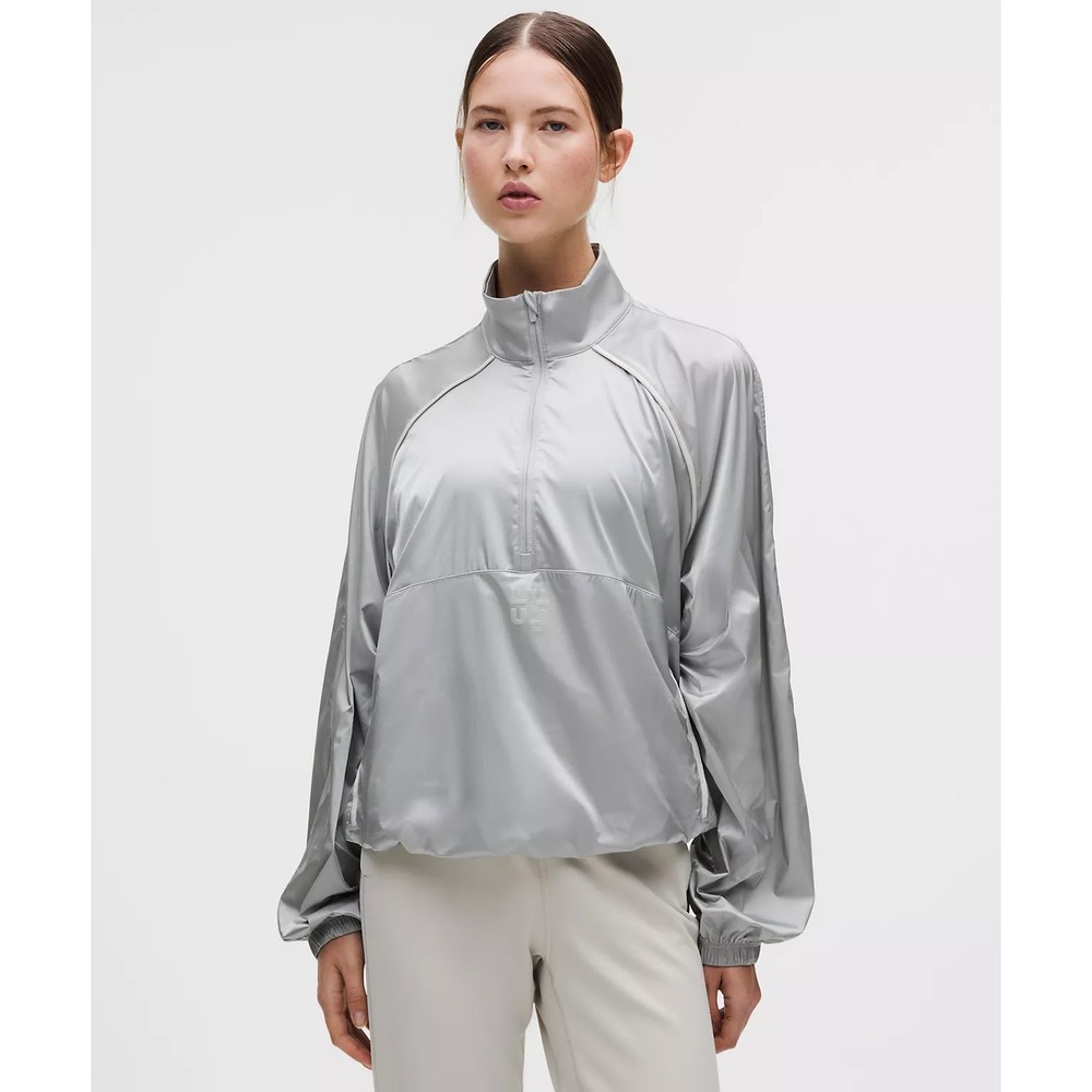 Lululemon NWT Stretched Satin Flocked Training Jacket / Size M / MSRP $148!!